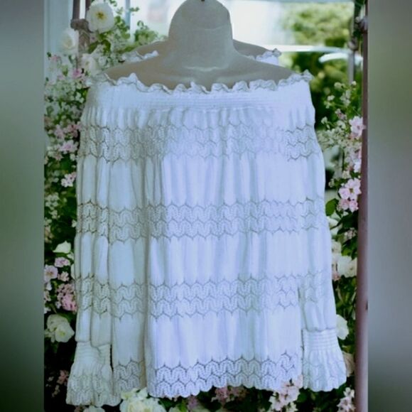 KATE & MALLORY LACE OFF THE SHOULDER BLOUSE/TOP Medium - Picture 9 of 12